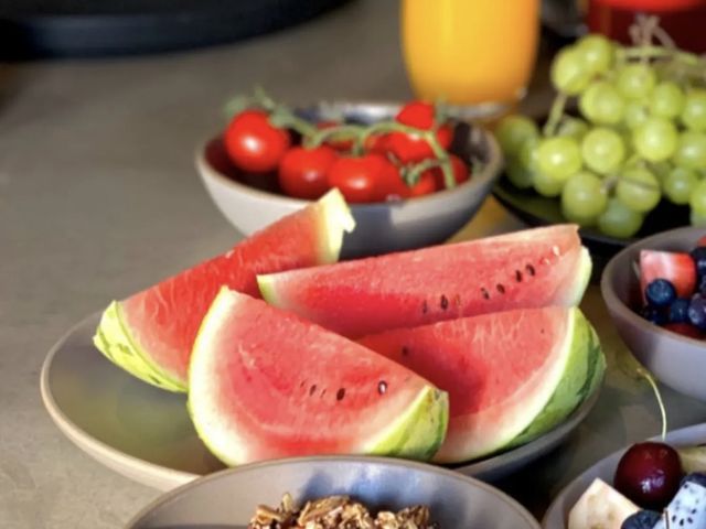 Fresh fruit and granola breakfast spread — Private Chef Los Cabos